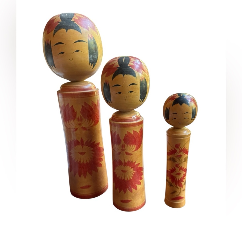 1950s/60s‎ Set of 3 (11.75”/9.75”/7.25”)Shingata Kokeshi Wooden Dolls
